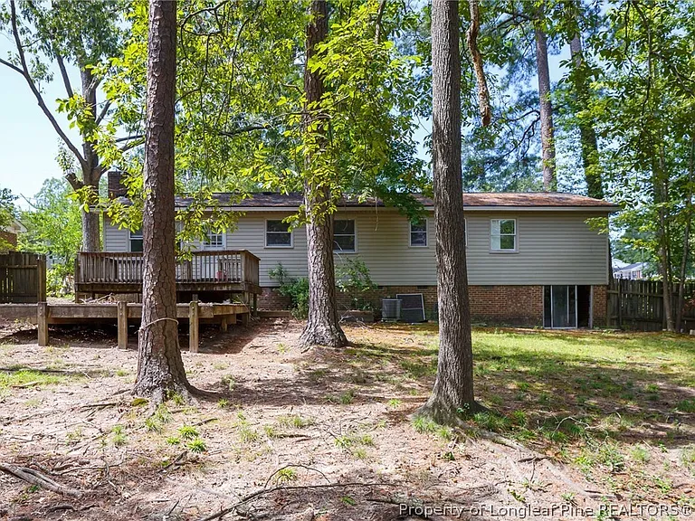 742 Buena Vista Dr — Photo 18