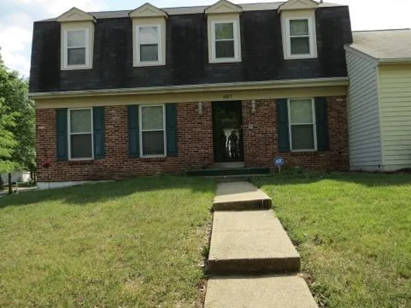 407 Taurus Dr, Fort Washington, MD 20744