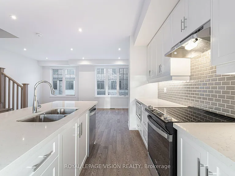 50 Folcroft St — Photo 8