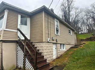 607 Palatine Ave, Fairmont, WV 26554