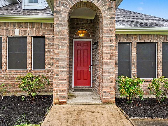 3rd image of 7730 Pebble Hill Ln
