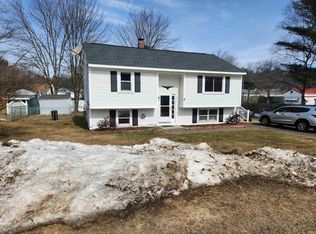 42 Range Rd, Franklin, NH 03235