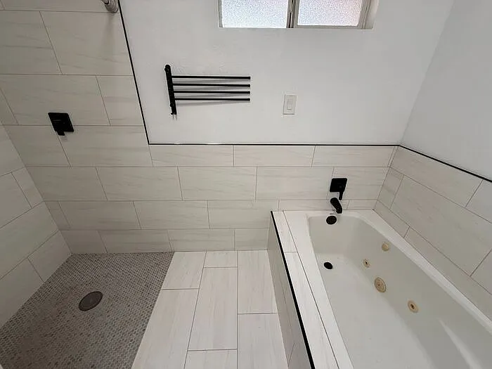 7231 E Irvington Rd — Photo 28