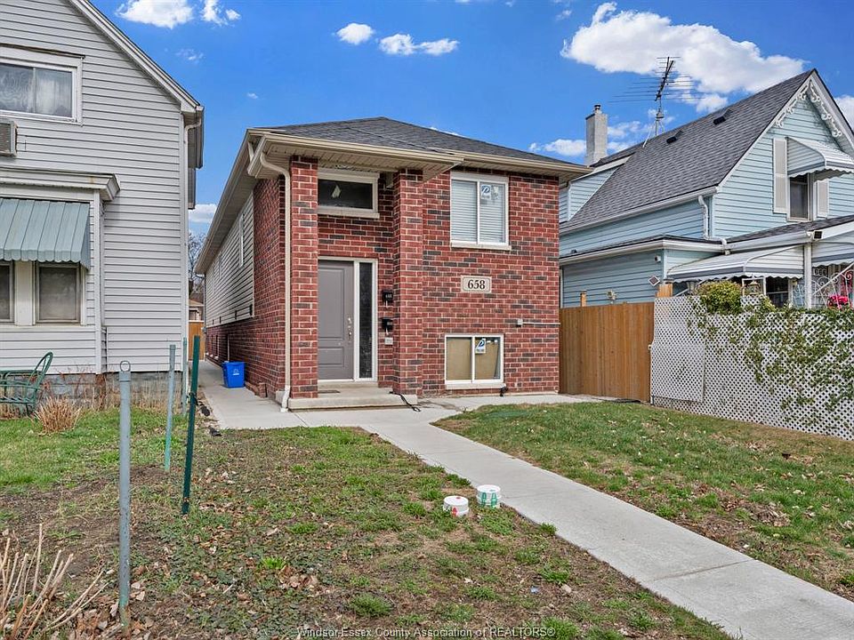 1st image of 658 Caron Ave