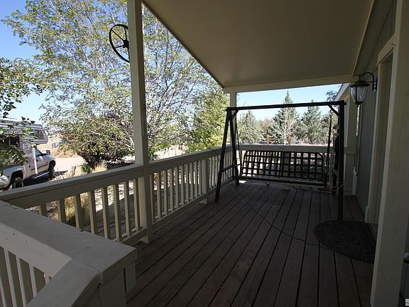 4th image of 37 Nadel Ln