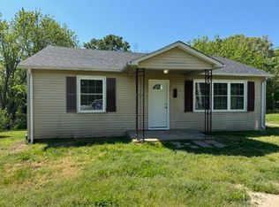 115 Hunter Rd, Brookneal, VA 24528