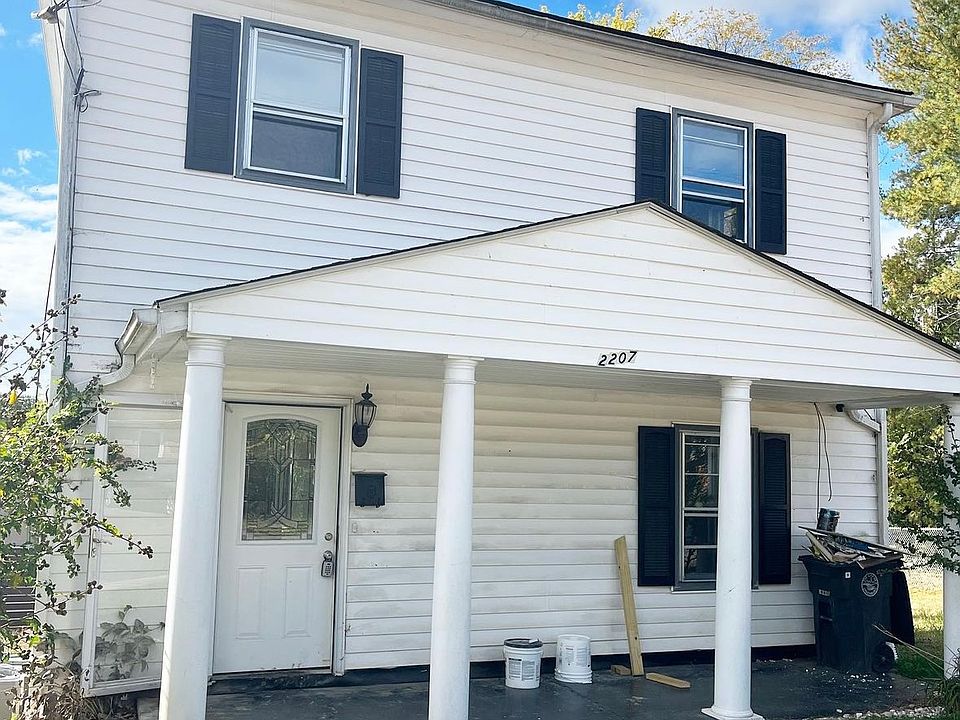 1st image of 2207 Early St