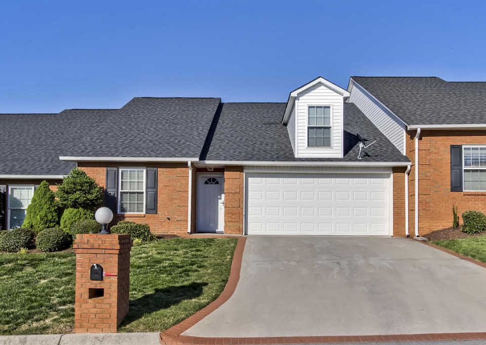 1st image of 165 Blackfoot Way