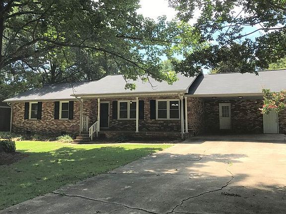 2nd image of 104 Woodshire Dr