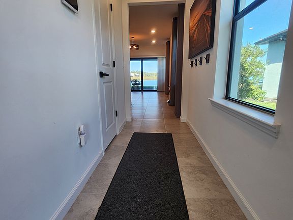 3rd image of 6452 Silverstar Dr