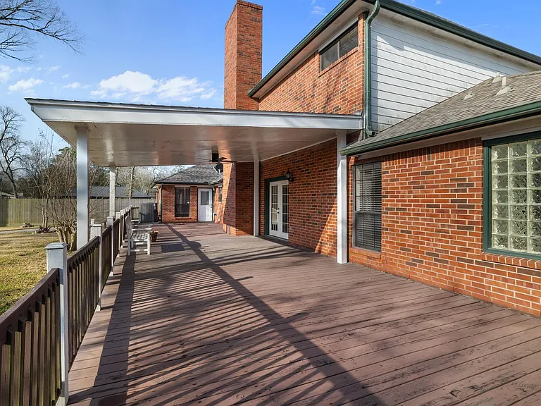 1400 Oak Hollow Dr — Photo 49