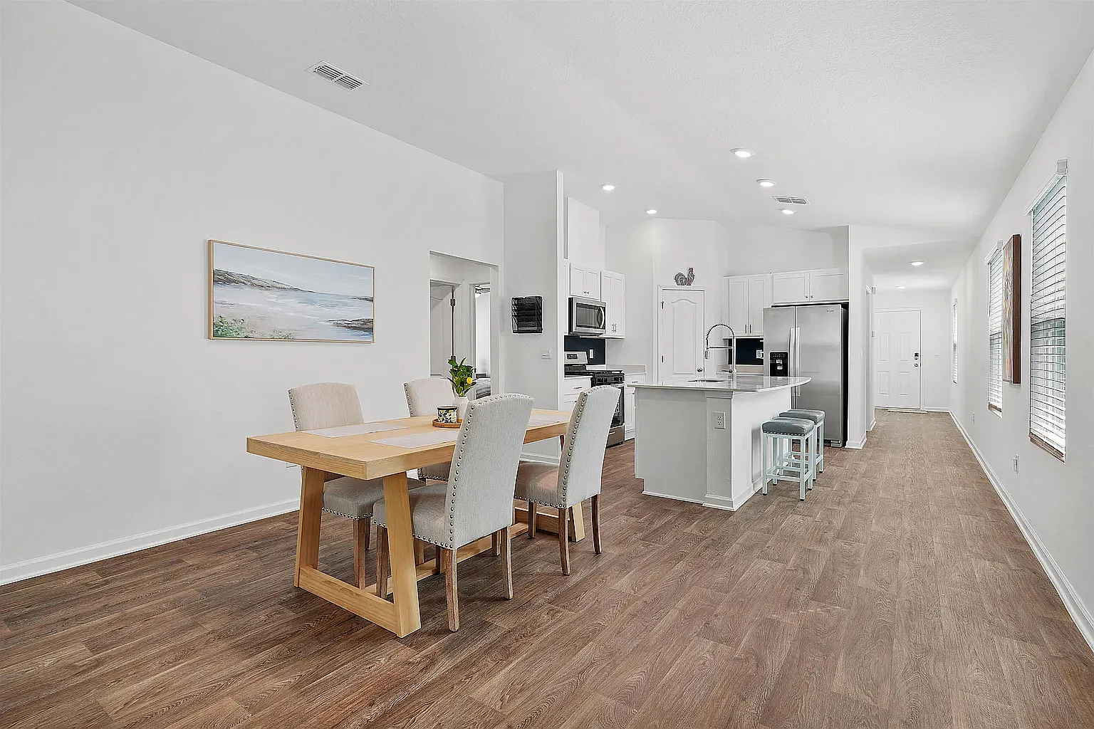 861 Orellana Rd — Photo 2