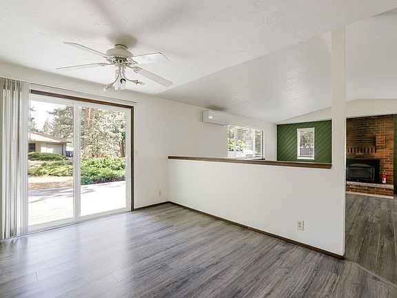 5th image of 19968 Double Tree Ct