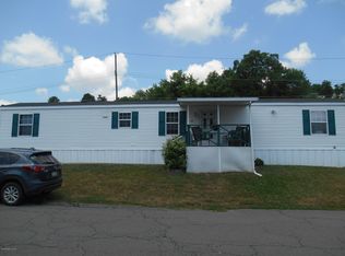 13 Echo Valley Dr, Shavertown, PA 18708