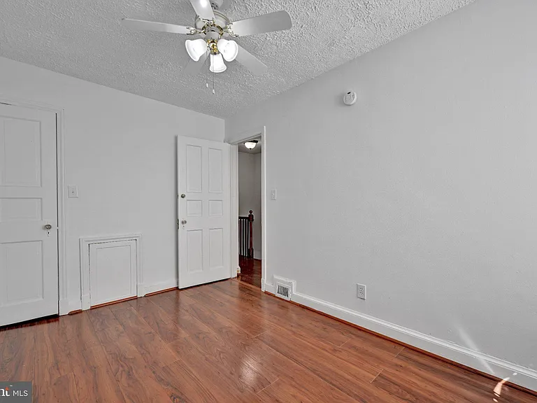 4607 N Capitol St NE — Photo 12