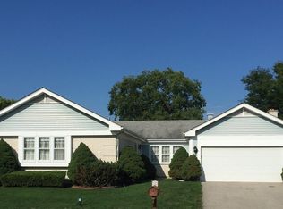 333 Old Mill Ln, Bloomingdale, IL