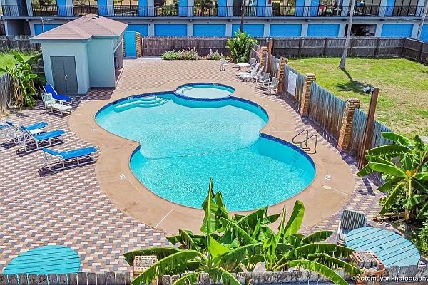1st image of 110 E Pompano St Unit 307