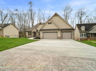 189 Chahyga Way #11, Loudon, TN 37774
