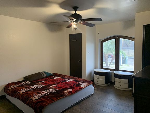 3rd image of 5708 Cypress Dr