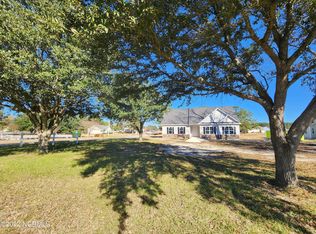 101 Steeplechase Dr, Washington, NC 27889