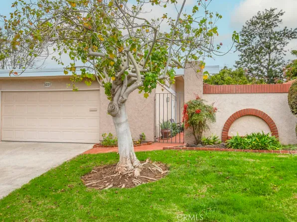 5231 Moya, Laguna Woods, CA 92637