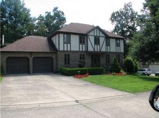 9 Mill Creek Xing, Hurricane, WV 25526