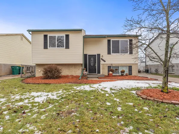 32115 Glaser Rd, Brownstown, MI 48173