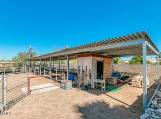 848 E Roberts Rd, Phoenix, AZ 85022