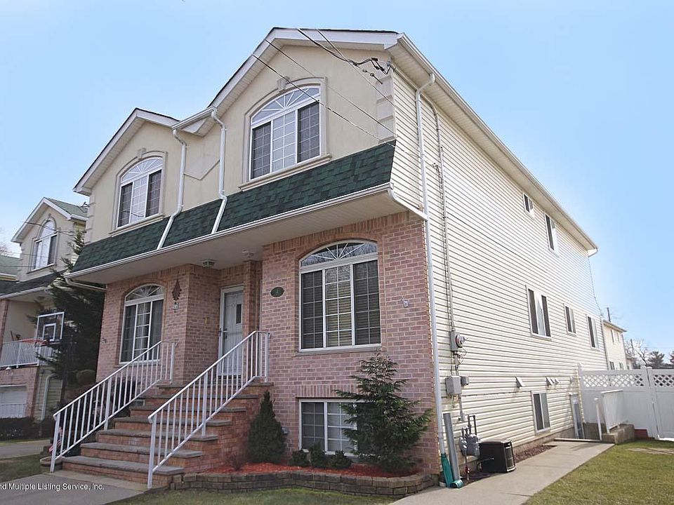 1st image of 14 Pitney Ave