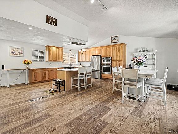 5th image of 5580 W 74th Avenue