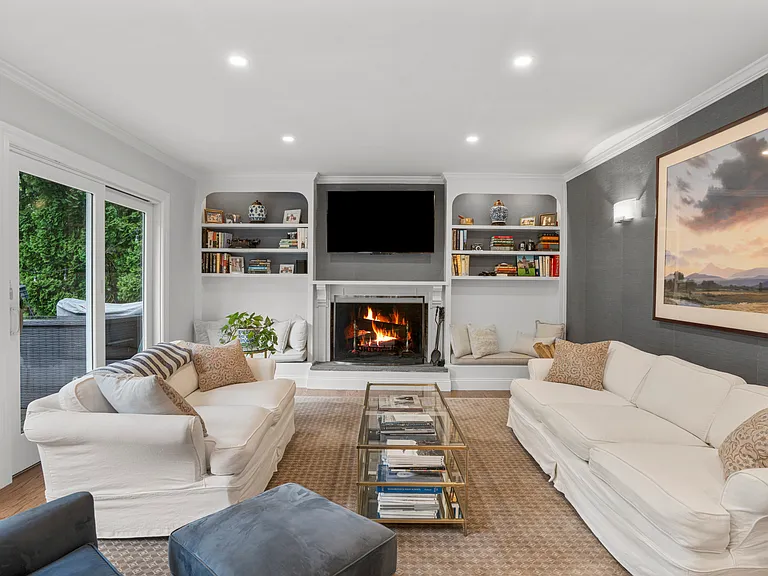 341 Orienta Ave — Photo 17
