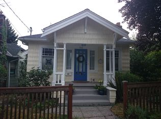 941 N 76th St, Seattle, WA 98103