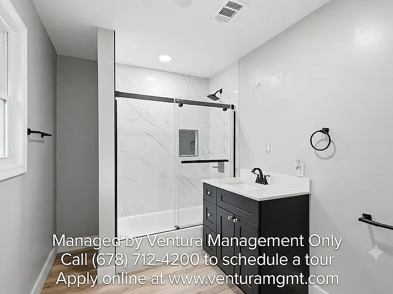 2806 Chaucer Dr SW — Photo 8