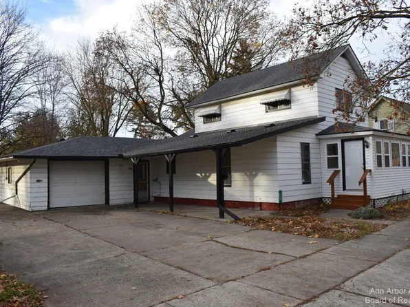 266 Hurd St, Milan, MI 48160