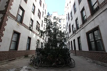 Rented by Bedford 6 Real Estate