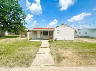 16 Maxon St, Jamestown, OH 45335