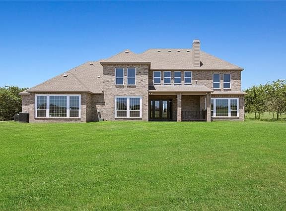 2nd image of 1670 Winding Creek Ln
