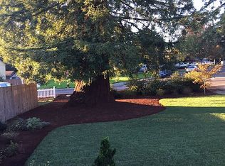 11990 SW Lincoln Ave, Tigard, OR 97223
