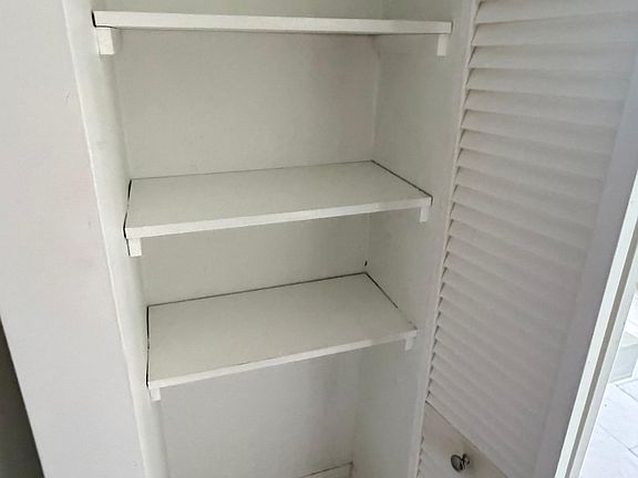 5th image of 1526 Pennsylvania Ave APT 109