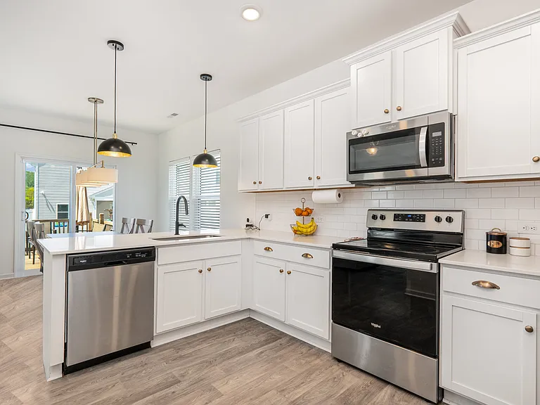 334 Bluebonnet Dr — Photo 12