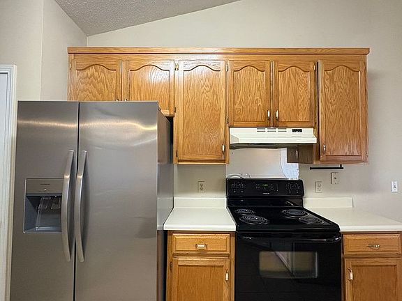 3rd image of 3102 Achey Dr