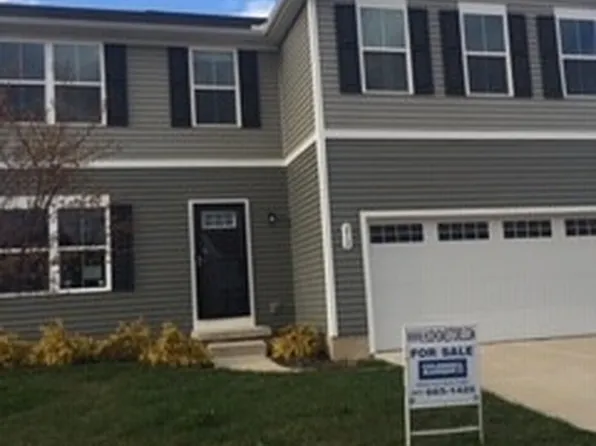 212 Golden Gate Ave, Springfield, OH 45505