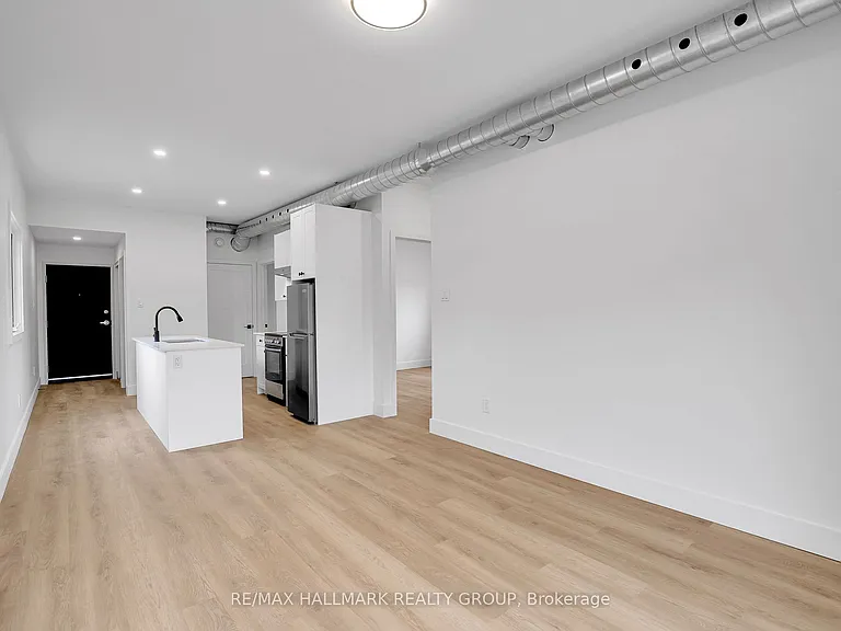 109 Russell Ave #4 — Photo 10