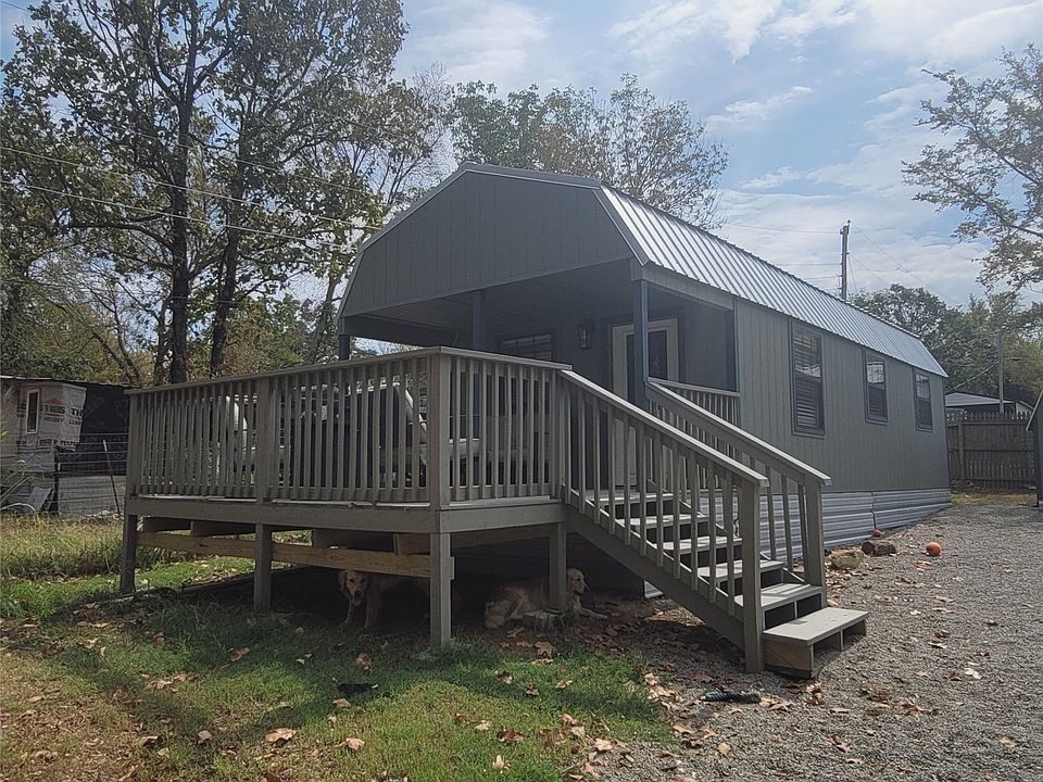 1st image of 13 Locust Rd