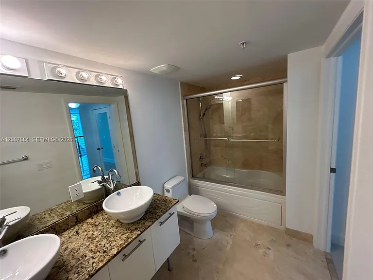 41 SE 5th St #703 — Photo 11