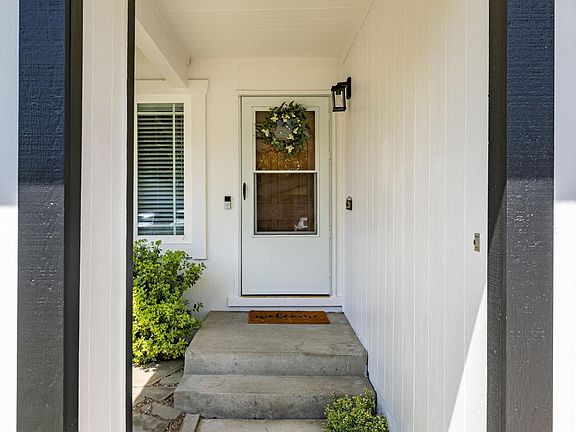 5th image of 1372 Graymill Court