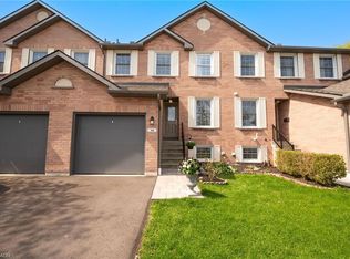 2935 Headon Forest Dr #16, Burlington, ON L7M3Z7