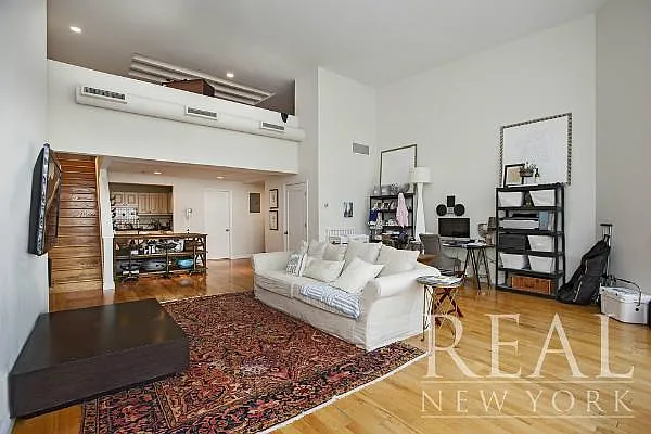 Rented by REAL New York | media 26