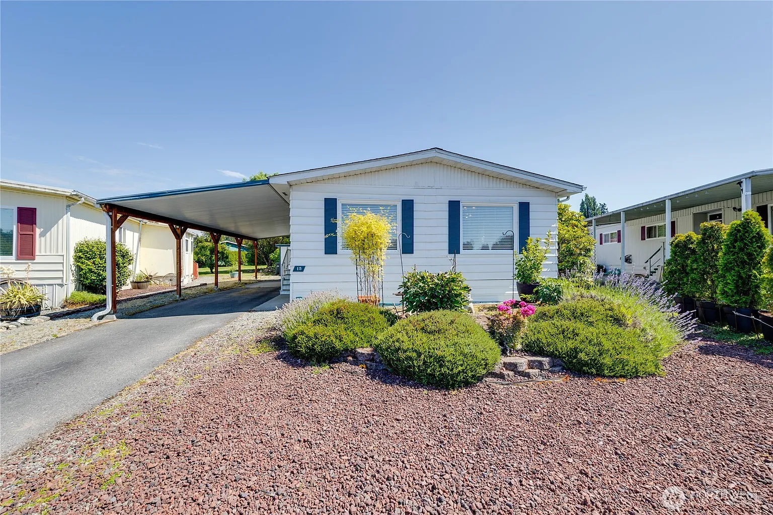 2725 E Fir Street #15 photo 1