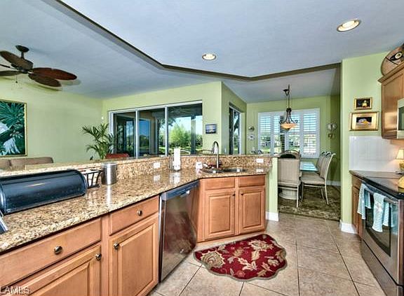 4th image of 20971 Island Sound Cir Unit 103